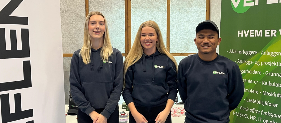 Bilde av Veflen på skolebesøk i Våler - Tre flinke Veflen-representanter